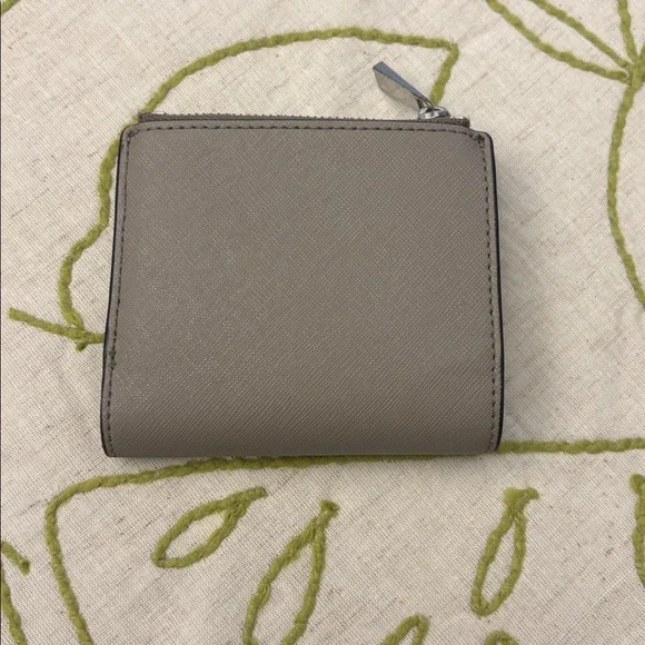 Tory Burch Taupe Wallet with Silver Logo - Picture 5 of 6